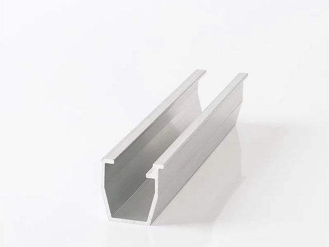 C Rail
